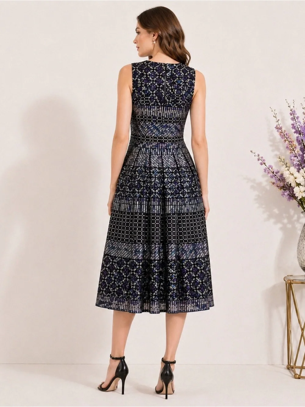 BCBGMAXAZRIA Metallic Embroidered Midi Dress ✨ Pleated V-Neck Cocktail Party XS - Picture 2 of 10